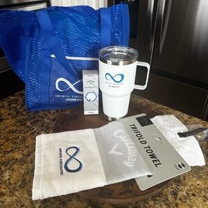 New 4 Piece Golf Gift Swag Bag. Callaway Golf